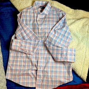 Long sleeve button-down